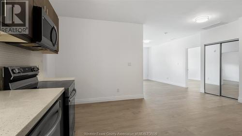 1900 6Th Concession Unit# 302, Lasalle, ON - Indoor Photo Showing Kitchen