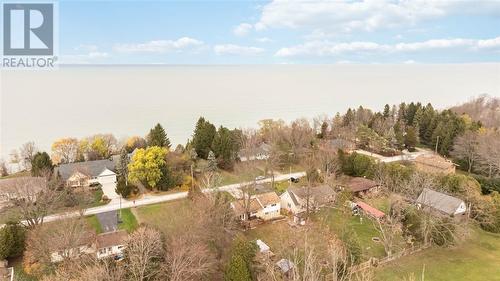 4715 Lakeside Street, Plympton-Wyoming, ON - Outdoor With View