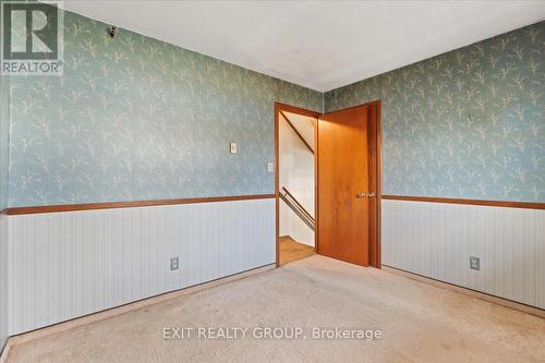 21 Hollandale Avenue, Quinte West, ON - Indoor Photo Showing Other Room