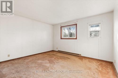 21 Hollandale Avenue, Quinte West, ON - Indoor Photo Showing Other Room