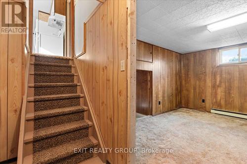 21 Hollandale Avenue, Quinte West, ON - Indoor Photo Showing Other Room