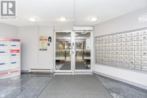 110 - 1103 Jalna Boulevard, London, ON - Indoor Photo Showing Other Room