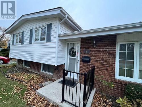 1 Dove Place, Chatham-Kent (Chatham), ON - Outdoor With Exterior