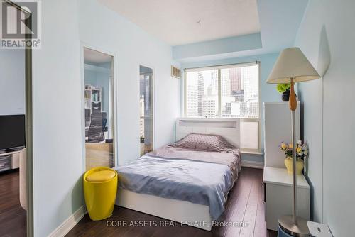 1706 - 25 The Esplanade, Toronto, ON - Indoor Photo Showing Bedroom