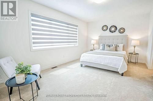 416 Coronation Road, Whitby, ON - Indoor Photo Showing Bedroom