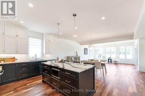 38 Magazine Street, Penetanguishene, ON - Indoor Photo Showing Kitchen With Upgraded Kitchen