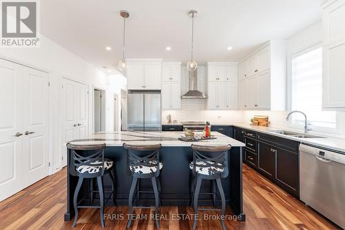 38 Magazine Street, Penetanguishene, ON - Indoor Photo Showing Kitchen With Double Sink With Upgraded Kitchen