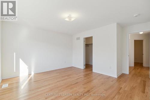 41 Durham Avenue, Barrie, ON - Indoor Photo Showing Other Room