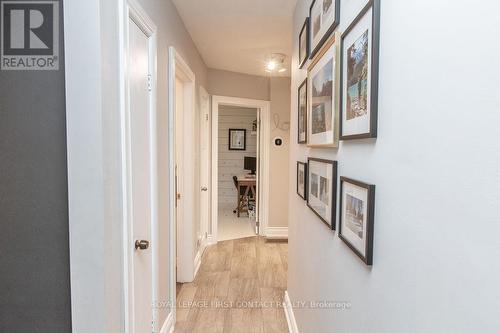 205 Wellington Street E, Barrie, ON - Indoor Photo Showing Other Room