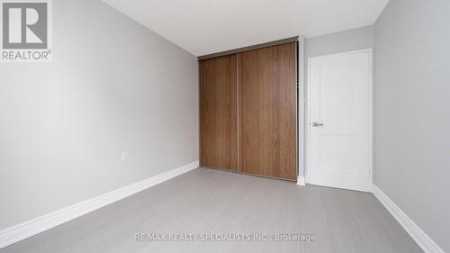 1011 - 18 Knightsbridge Road, Brampton, ON - Indoor Photo Showing Other Room