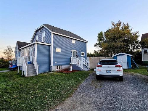 2 Murray Street, Glace Bay, NS 