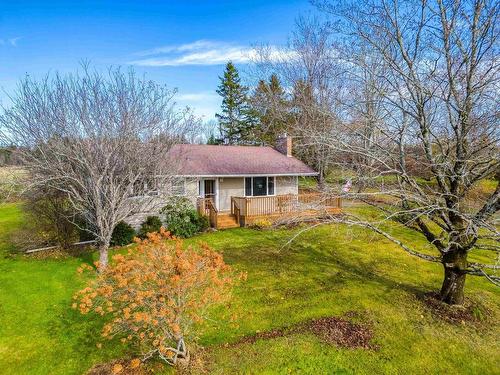 7211 Highway 1, Ardoise, NS 