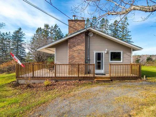 7211 Highway 1, Ardoise, NS 