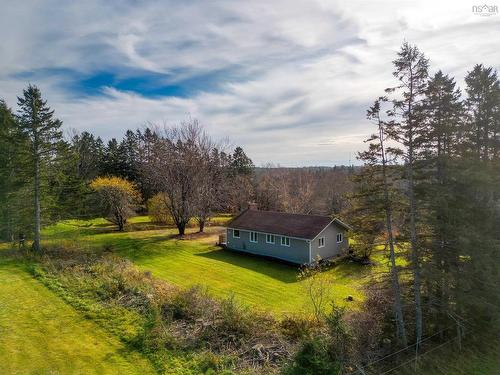 7211 Highway 1, Ardoise, NS 