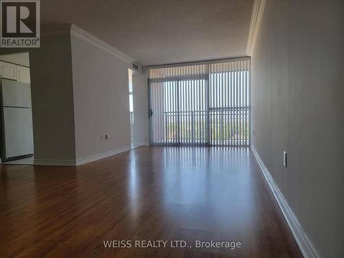 713 - 55 Strathaven Drive, Mississauga, ON - Indoor Photo Showing Other Room