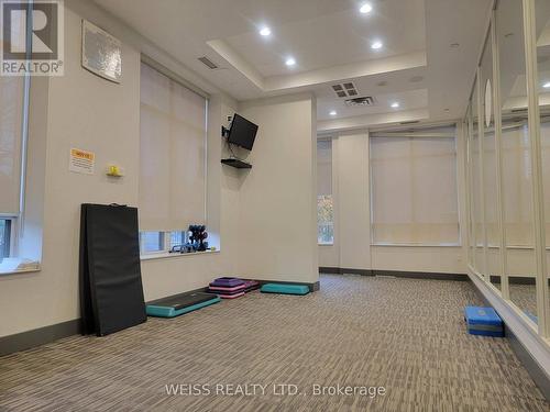 713 - 55 Strathaven Drive, Mississauga, ON - Indoor Photo Showing Other Room