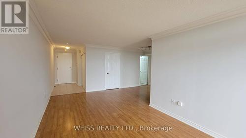 713 - 55 Strathaven Drive, Mississauga, ON - Indoor Photo Showing Other Room