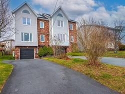 116 Basinview Drive  Bedford, NS B4A 3M9