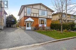 2660 CONN STREET  Ottawa, ON K2B 7C5