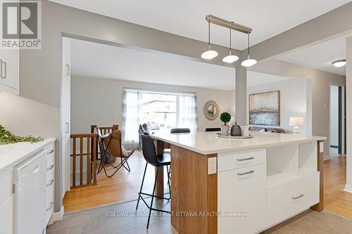 2660 Conn Street, Ottawa, ON - Indoor Photo Showing Kitchen