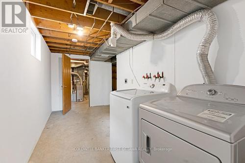 2660 Conn Street, Ottawa, ON - Indoor Photo Showing Laundry Room