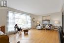 2660 Conn Street, Ottawa, ON  - Indoor Photo Showing Living Room 