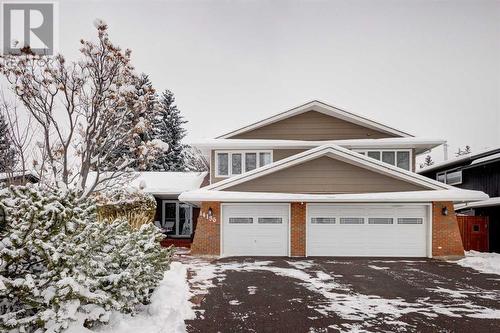 Welcome Home! - 14136 Park Estates Drive Se, Calgary, AB 