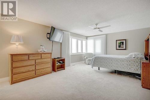 Primary Bedroom - 14136 Park Estates Drive Se, Calgary, AB 