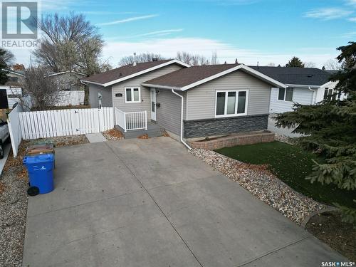 278 Trifunov Crescent, Regina, SK - Outdoor