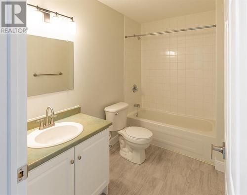 74 Edinburgh Street, St John'S, NL - Indoor Photo Showing Bathroom