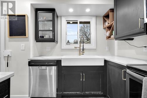 1200 Lancaster Street, London, ON - Indoor Photo Showing Kitchen