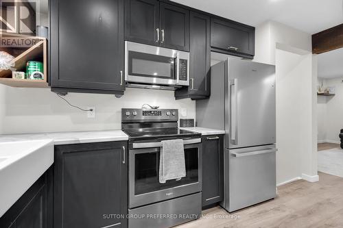 1200 Lancaster Street, London, ON - Indoor Photo Showing Kitchen