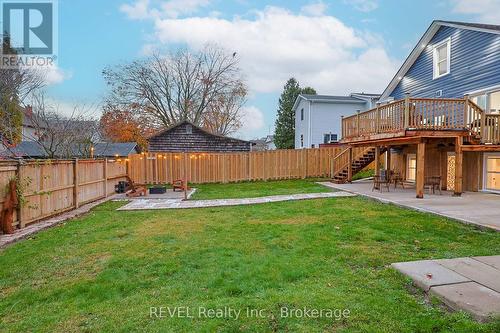 6304 Ker Street, Niagara Falls (216 - Dorchester), ON - Outdoor With Deck Patio Veranda With Backyard