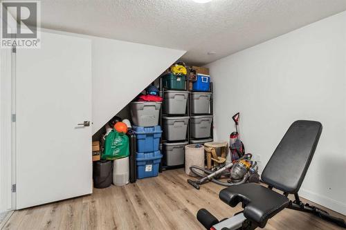 Storage or flex space - 2055 33 Street Se, Calgary, AB 