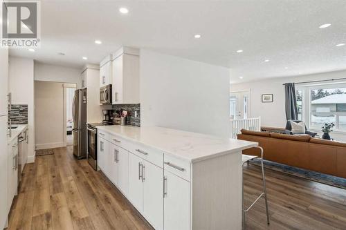 Quartz countertops - 2055 33 Street Se, Calgary, AB 