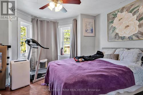 25 Victoria Avenue, Peterborough (Northcrest), ON - Indoor Photo Showing Bedroom