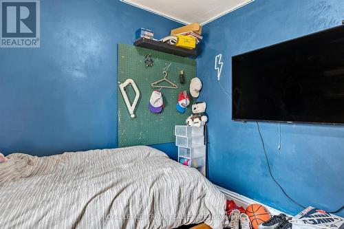 25 Victoria Avenue, Peterborough (Northcrest), ON - Indoor Photo Showing Bedroom