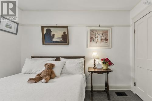 5537 Columbus Place, Halifax, NS - Indoor Photo Showing Bedroom