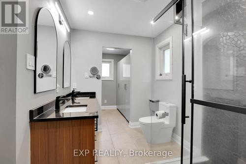 1034 Bayview Drive, Ottawa, ON - Indoor Photo Showing Bathroom