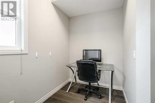 34 Mahogany Close Se, Calgary, AB - Indoor Photo Showing Office