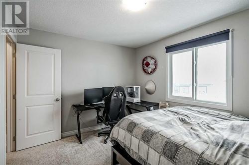 34 Mahogany Close Se, Calgary, AB - Indoor Photo Showing Bedroom