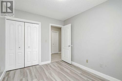 202, 219 Huntington Park Bay Nw, Calgary, AB - Indoor