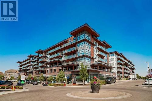 605, 122 Mahogany Centre Se, Calgary, AB - Outdoor With Balcony With Facade