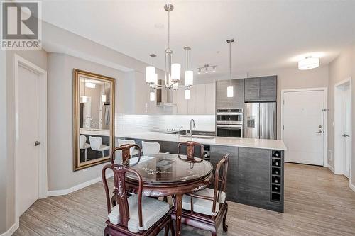 605, 122 Mahogany Centre Se, Calgary, AB - Indoor Photo Showing Dining Room