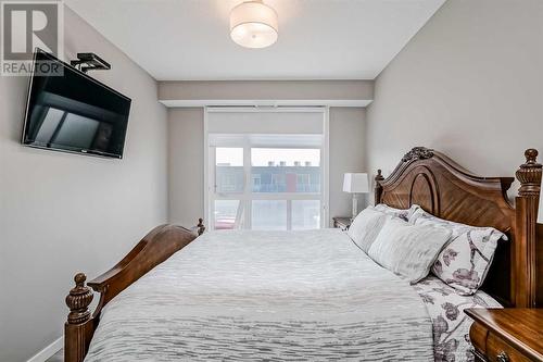 605, 122 Mahogany Centre Se, Calgary, AB - Indoor Photo Showing Bedroom