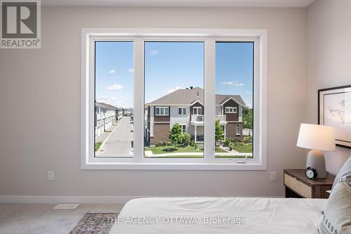 1007 Canoe Street, Ottawa, ON - Indoor Photo Showing Bedroom