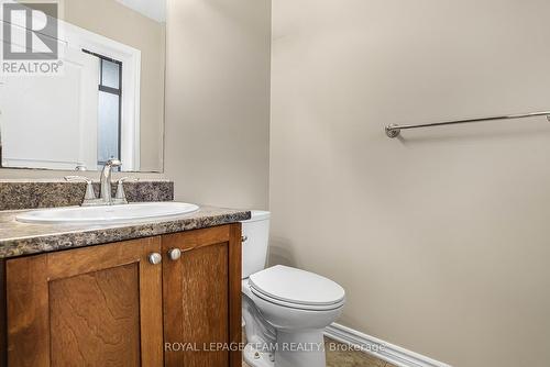 74 Madelon Drive, Ottawa, ON - Indoor Photo Showing Bathroom