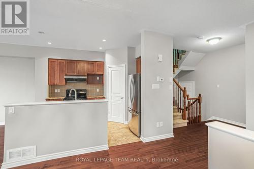 74 Madelon Drive, Ottawa, ON - Indoor Photo Showing Kitchen