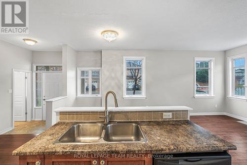 74 Madelon Drive, Ottawa, ON - Indoor Photo Showing Kitchen With Double Sink