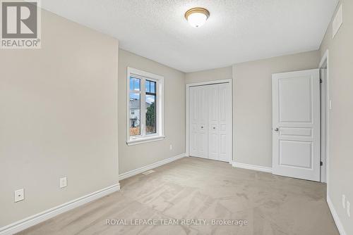 74 Madelon Drive, Ottawa, ON - Indoor Photo Showing Other Room